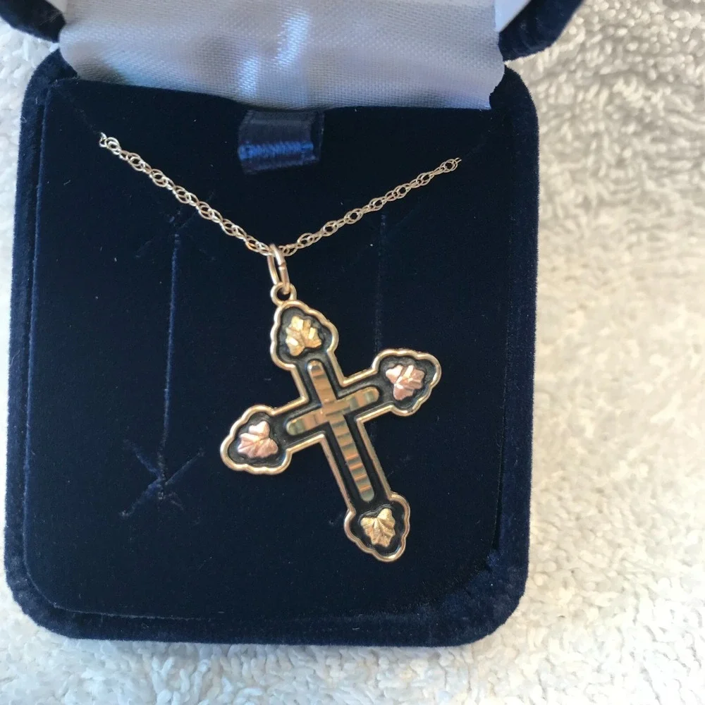 Avon‎ Vintage 2001 Black Hills Gold Antiqued Cross Pendant
